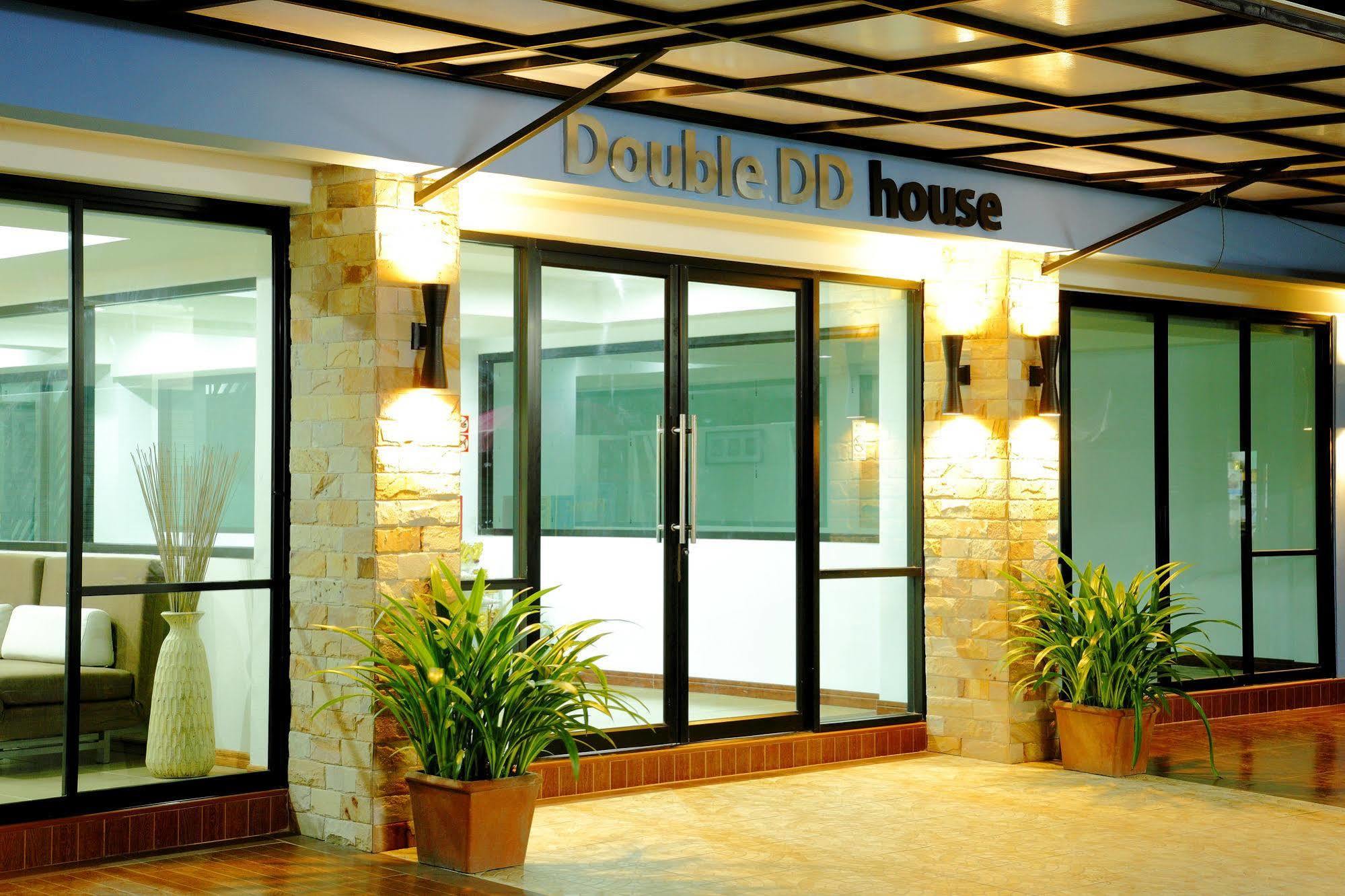 Double Dd House At Mrt Sutthisarn Bangkok Bagian luar foto