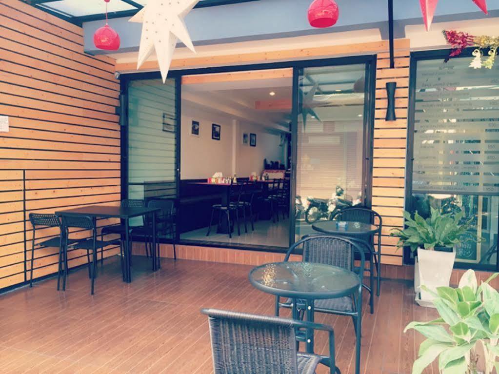Double Dd House At Mrt Sutthisarn Bangkok Bagian luar foto